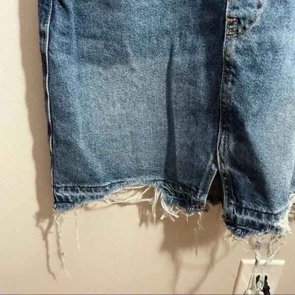 River Island Denim Distressed Overall Dress Size 6 - Picture 4 of 7